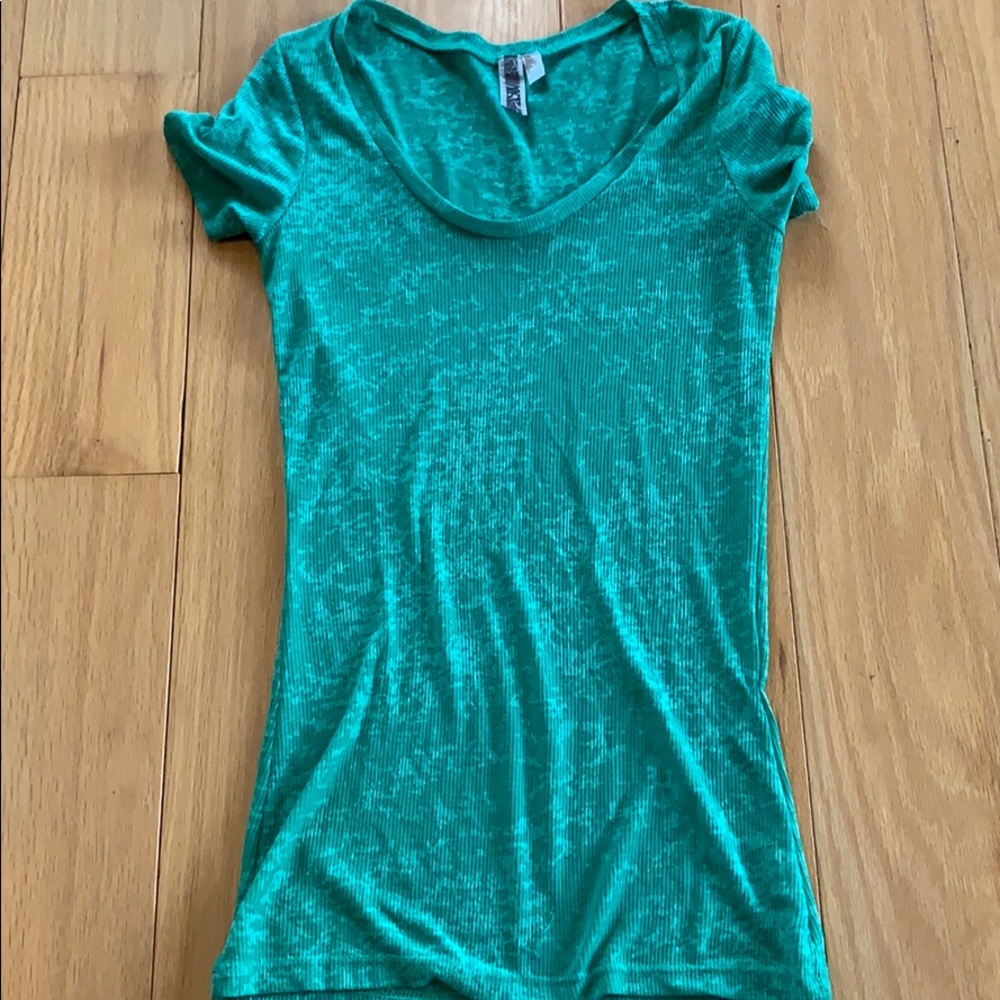 BKE thin green tee